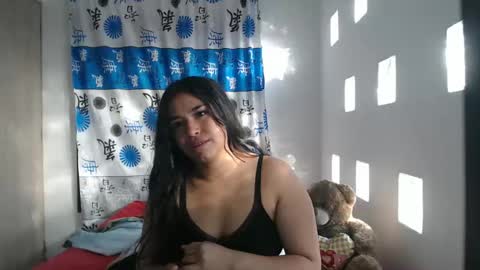Snapshot of kathiie_ chatting on January 16, 12:09 pm K A T H I E online show from January 16, 12:09 pm