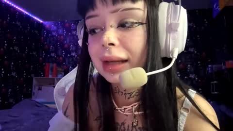 Luna online show from March 4, 3:40 pm