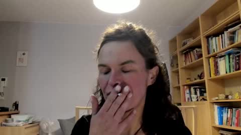 KATHY online show from November 5, 3:39 pm