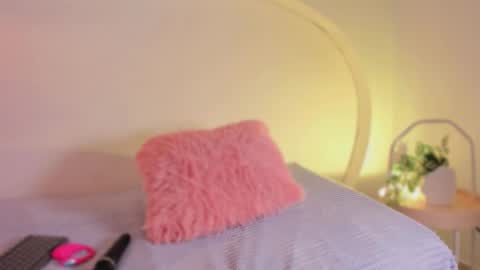 Katy  IGPeach kat666 online show from December 15, 11:37 am