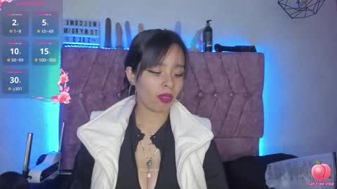 Katie online show from March 22, 1:00 am