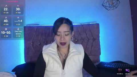 Katie online show from April 24, 9:01 am