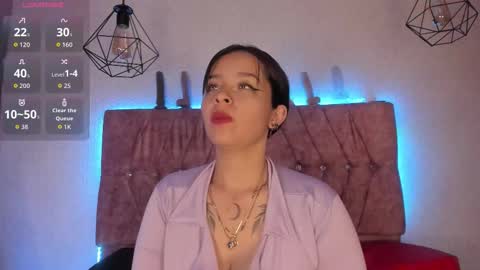 Katie online show from November 7, 11:38 am