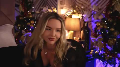 KatJolie online show from December 14, 8:47 pm