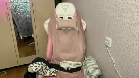   naked in pvt show 100 tk online show from April 27, 6:16 pm