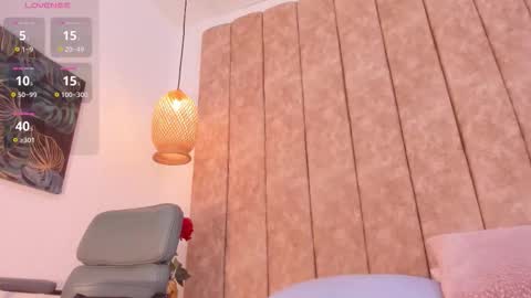 Snapshot of katrina_baurii chatting on October 20, 2:53 pm katrina online show from October 20, 2:53 pm