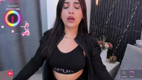 Keyla online show from March 27, 7:25 pm