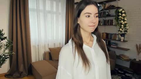 Kate Aurora online show from March 9, 7:44 am