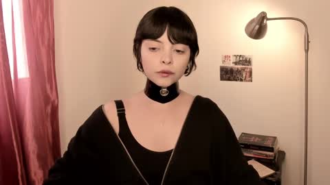 katsuro online show from February 18, 6:49 pm