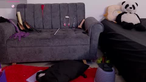Snapshot of katt_bdsm chatting on February 21, 2:27 pm Katt online show from February 21, 2:27 pm