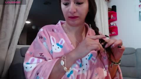 kattie online show from February 22, 3:56 am