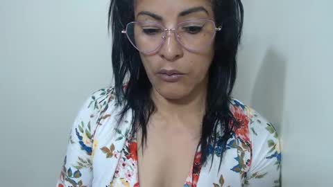 KattleyaGrey online show from June 15, 7:25 pm