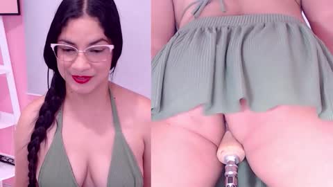 Snapshot of katty_kim_ chatting on October 3, 3:44 am katty_kim_ online show from October 3, 3:44 am
