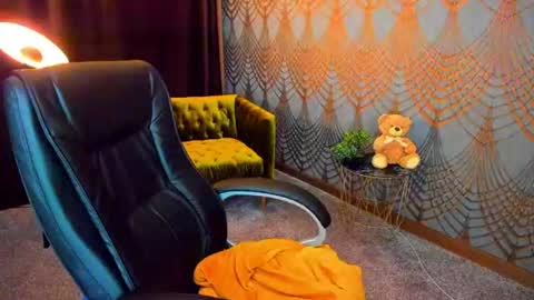 Katty online show from June 9, 6:18 pm