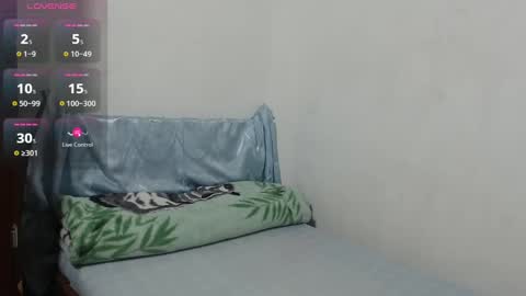 Snapshot of katty_skrim chatting on February 8, 5:51 am katty skrim online show from February 8, 5:51 am