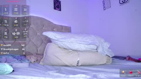 Snapshot of kattycurvy_ chatting on October 18, 1:41 am katty peach online show from October 18, 1:41 am