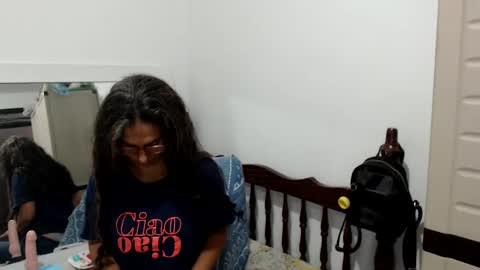 Snapshot of kattydirty144 chatting on February 14, 9:10 pm angel online show from February 14, 9:10 pm