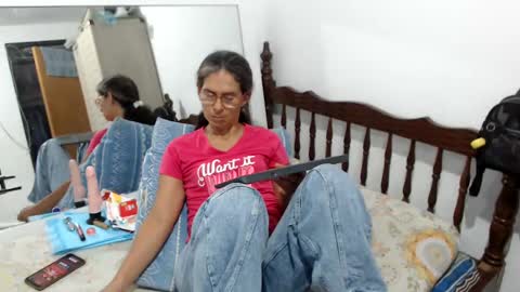 Snapshot of kattydirty144 chatting on February 6, 9:06 pm angel online show from February 6, 9:06 pm