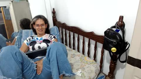 Snapshot of kattydirty144 chatting on February 15, 8:12 pm angel online show from February 15, 8:12 pm