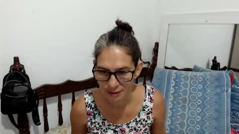 Snapshot of kattydirty144 chatting on January 20, 9:56 am angel online show from January 20, 9:56 am