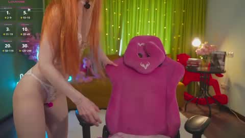 Katy      -    online show from April 24, 3:20 am