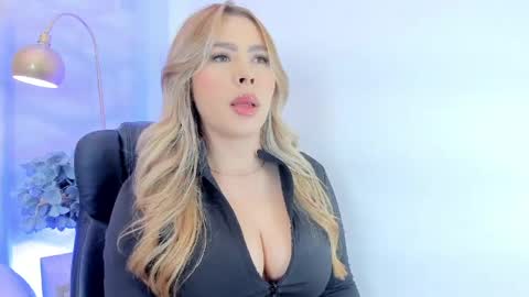 katya_blonde online show from April 22, 4:09 am