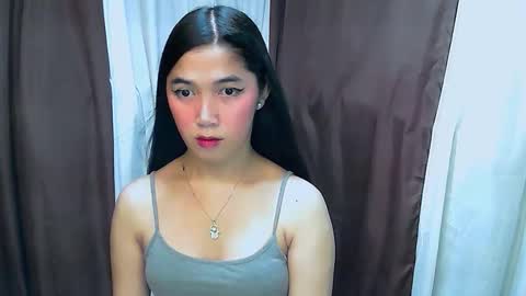 Snapshot of katya_ivelle chatting on October 5, 4:12 pm Ur sweet katya online show from October 5, 4:12 pm