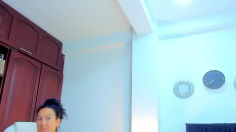 KATYAJHONSS online show from April 27, 12:41 am