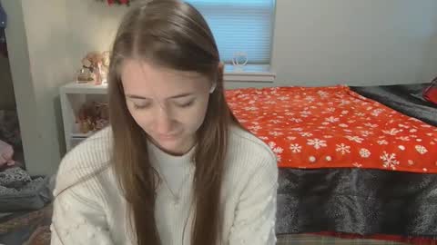 Katy online show from December 5, 5:14 pm