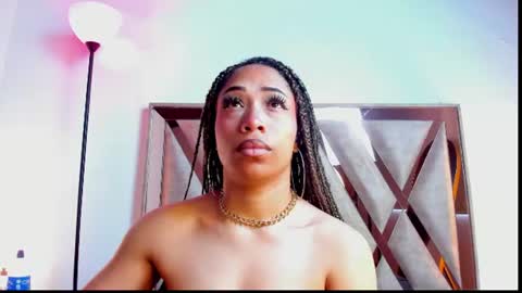 katyortiz online show from July 21, 11:55 am