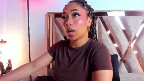katyortiz online show from July 16, 1:59 pm
