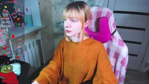 Snapshot of kawaii_power_uwu chatting on February 21, 10:28 am Kira-chan online show from February 21, 10:28 am