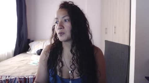  Khawit  online show from November 12, 4:27 pm