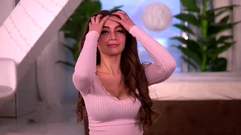 kaylabray online show from February 14, 5:53 am