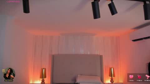 Kayla online show from April 21, 1:42 am