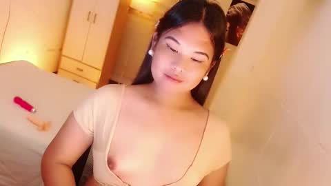 Y O U R        F U T U R E       K A Y L E E  online show from September 25, 8:02 am