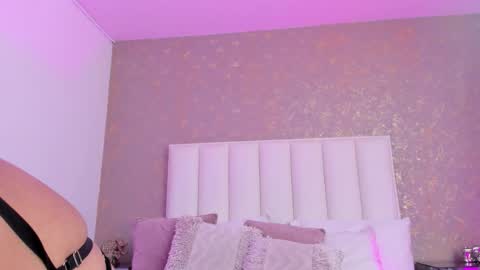 kayliebrooks online show from February 18, 8:08 pm