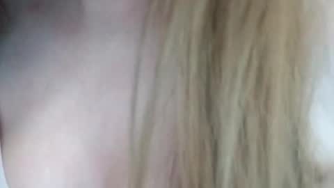 kayluvs88 online show from November 5, 1:27 pm