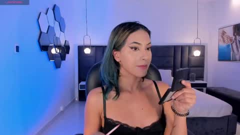 Kay online show from April 22, 3:47 am