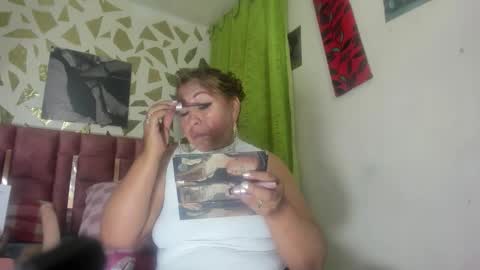 KAZSANDRAH online show from November 8, 5:45 am