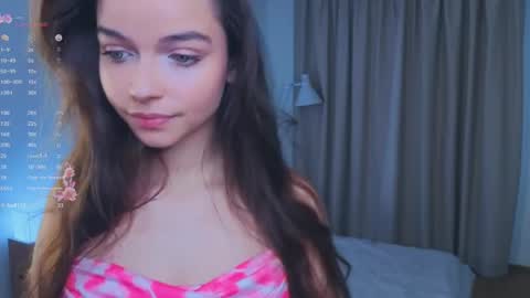 Lulu online show from April 26, 3:32 pm