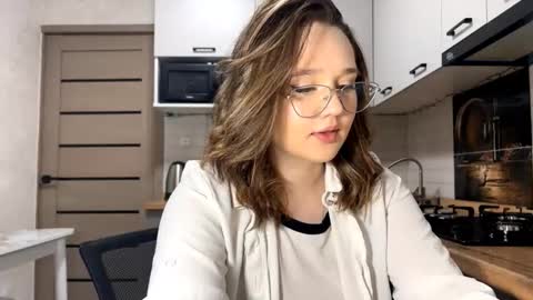 Velma online show from March 5, 12:12 pm