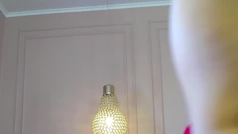 Snapshot of kelly_bliss chatting on October 5, 10:42 am Kelly online show from October 5, 10:42 am