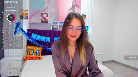 Kelly online show from October 3, 1:11 am