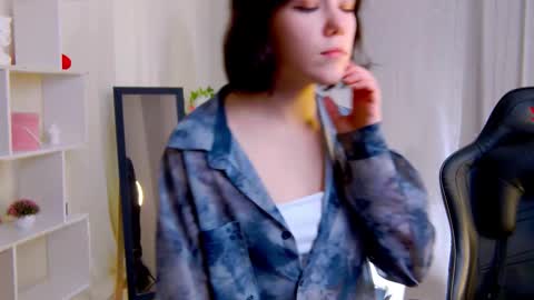 Kelly online show from October 21, 9:24 am