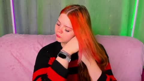 Kellyfiery online show from May 29, 2:09 am