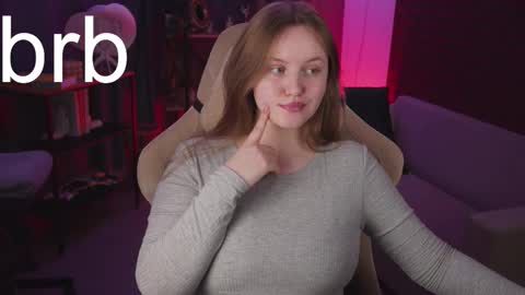 kelly online show from November 2, 8:51 am