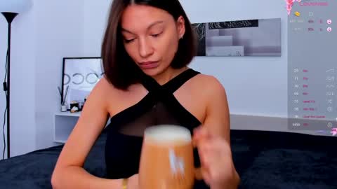 kellysmits online show from April 27, 6:43 am