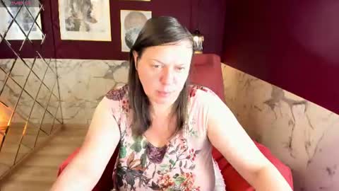 Kelly online show from June 11, 5:26 am