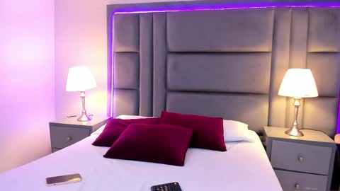 Kendall Turner online show from April 22, 12:24 pm